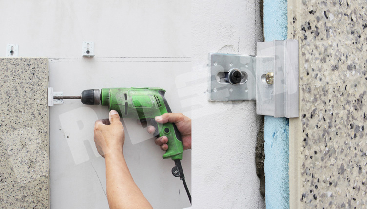 寶潤(rùn)達(dá)保溫一體板施工步驟-粘貼錨固