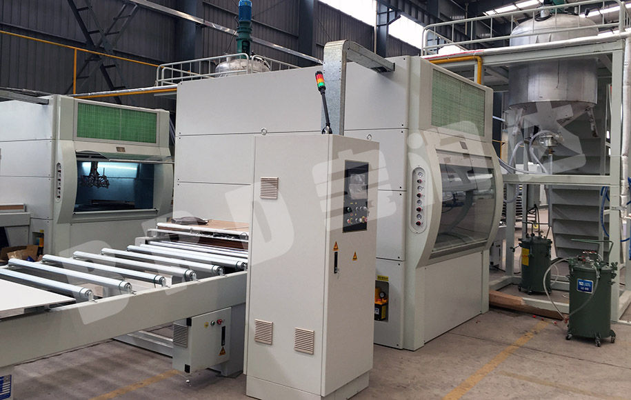 寶潤(rùn)達(dá)一體板噴涂